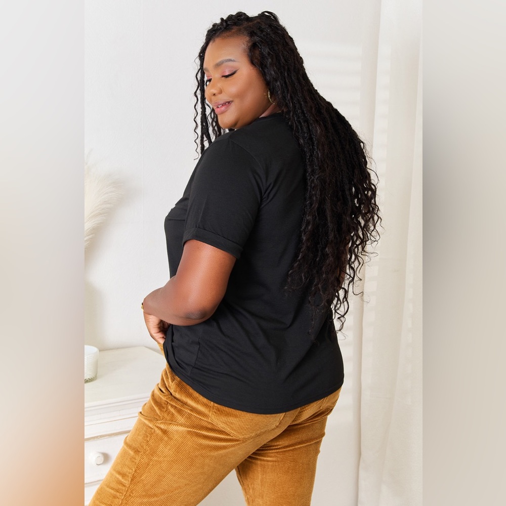 GOOD MOMS SAY BAD WORDS Graphic Tee - Picture 2 of 8